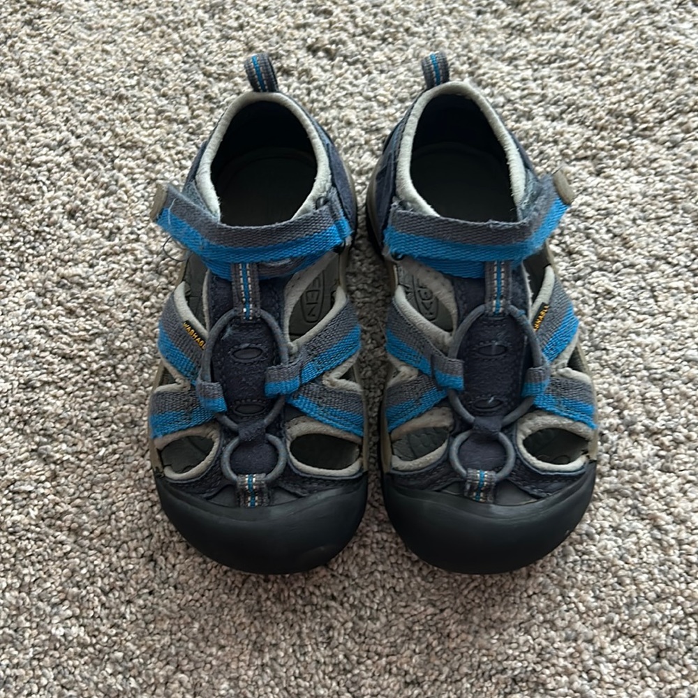 Kids Keen Shoes